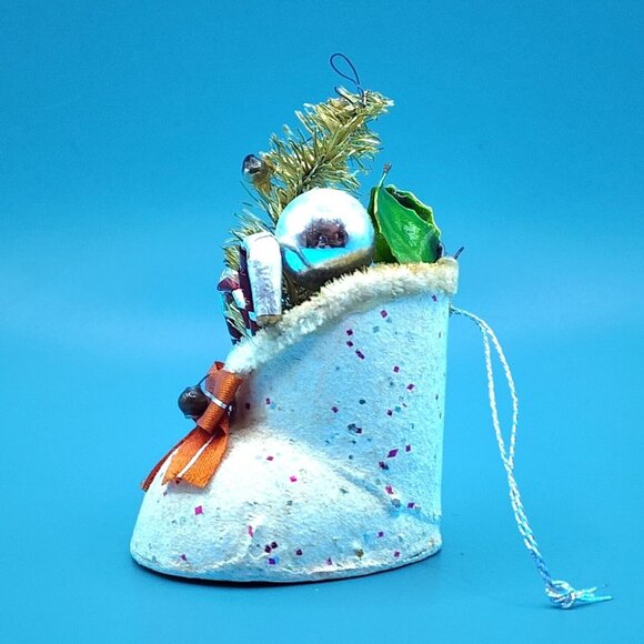 Putz Santa Boot Ornament Bottle Brush Tree Mercury Glass Beads Mica Japan 1950s - Picture 4 of 9